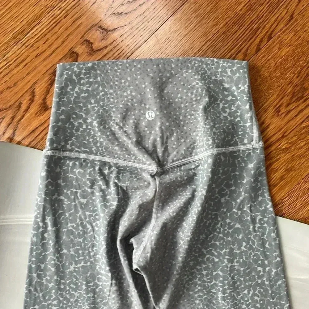 Lululemon I 4